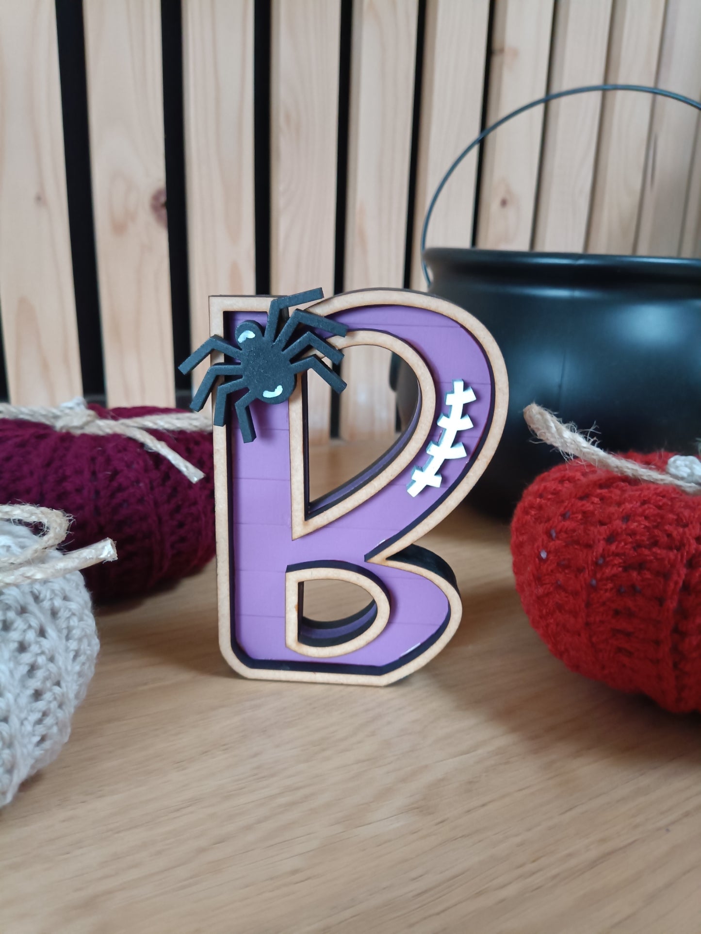 Boo freestanding shelf decoration